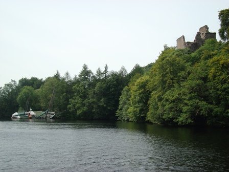 Wreck in Loch Oich