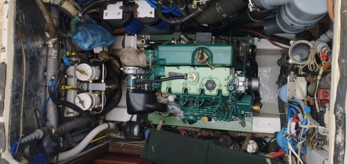 Boat Engine Rebuild The Gasket Debacle Yacht Emerald